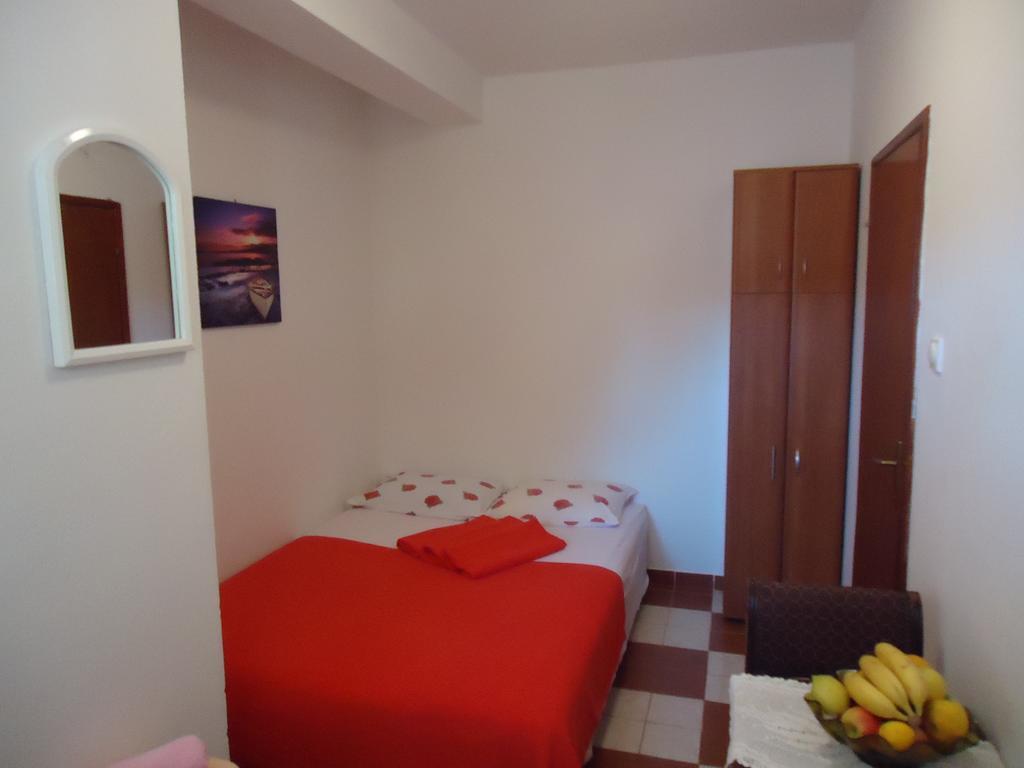 Apartments Villa Micunovic Herceg Novi Rum bild
